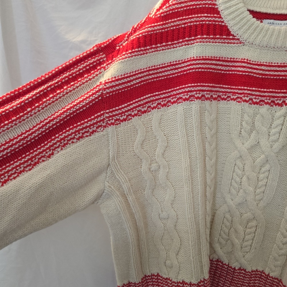 American Eagle Cable Knit Sweater Cream With Red Stripes Fisherman Crop XL NWT - Picture 5 of 13